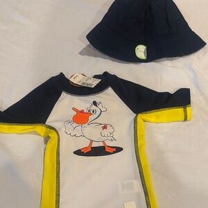 Navy & Yellow Kids' Sun Rash Guard shirt and add hat with Seagull Print